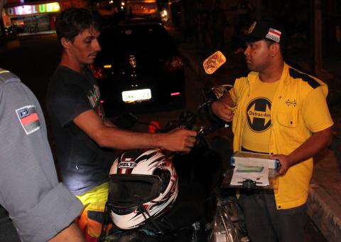 Detran-AM faz mais de 180 autuações durante blitz da Lei Seca no fim de semana